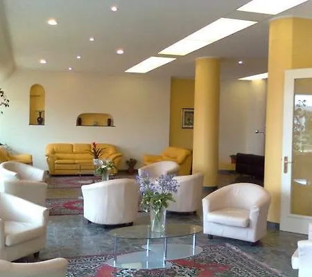 Robinia 3* 임페리아