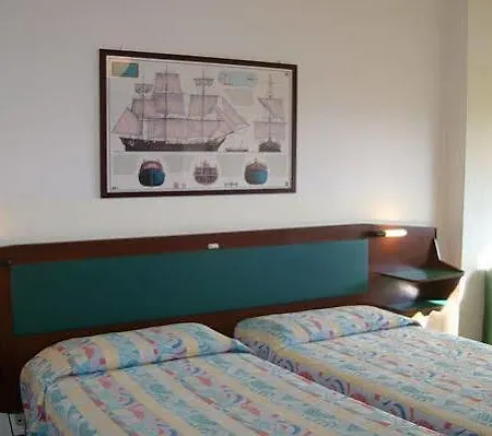 Robinia אימפריה