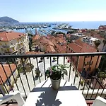Robinia 3* Imperia