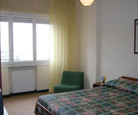 Hotel Robinia Imperia