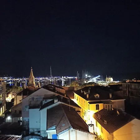 Robinia 3* Imperia