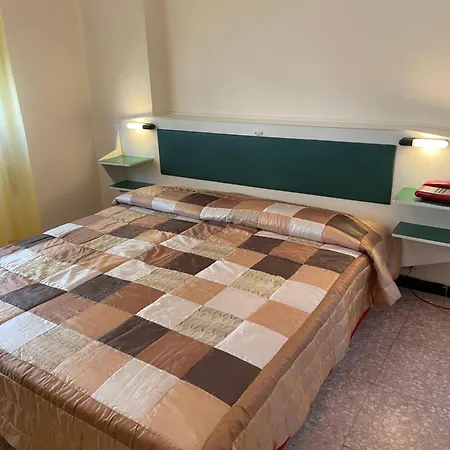 Robinia 3* 임페리아