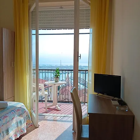 Robinia Hotel Imperia