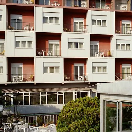 Robinia 3* Imperia