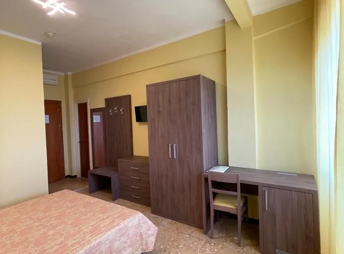 Robinia Hotel Imperia